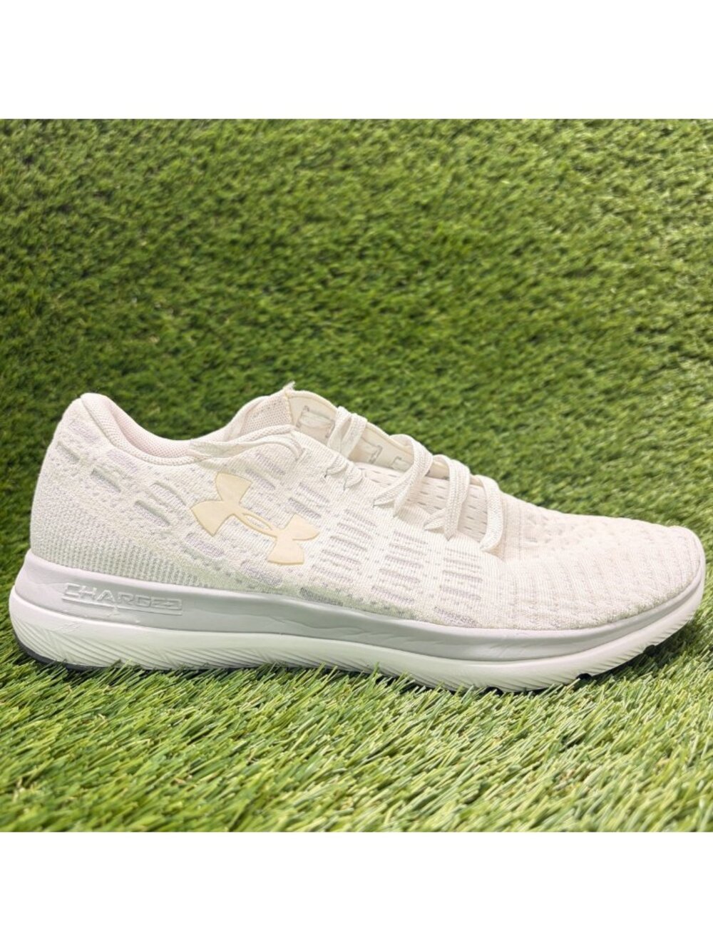 Under Armour Threadbone Slingflex Mens Size 9.5 White Running Shoes Sneakers